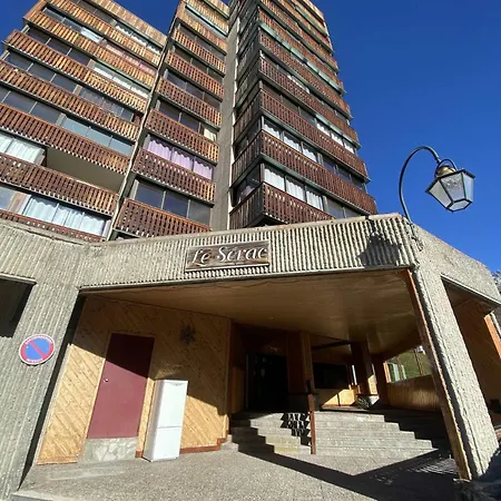 Serac - Location: En De La Station Mae-9080 Валь-Торанс